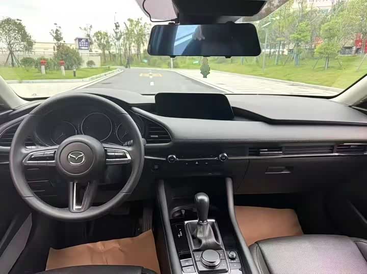 Фото 4 - Mazda 3 (Axela)