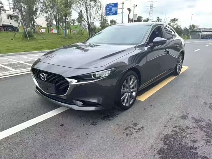 Фото 9 - Mazda 3 (Axela)