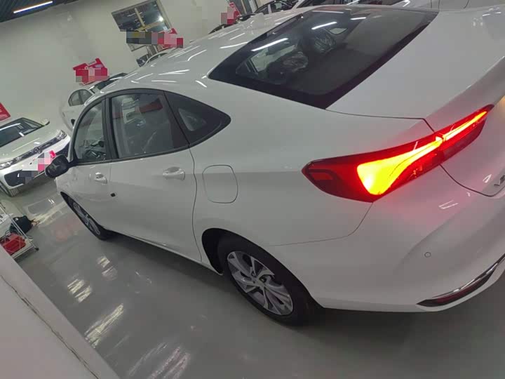 Фото 5 - Buick Verano