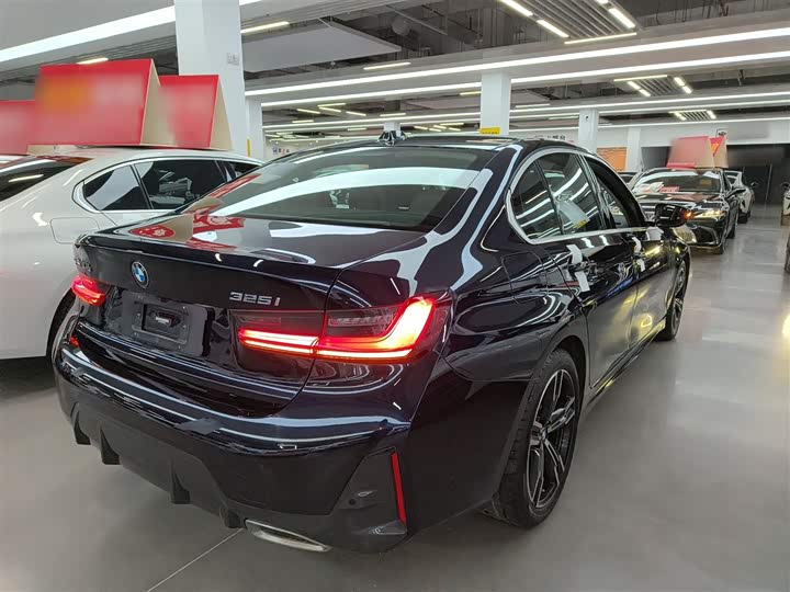 Фото 7 - BMW 3 Series