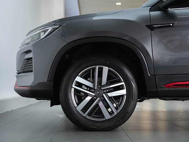 Фото 7 - Changan CS75