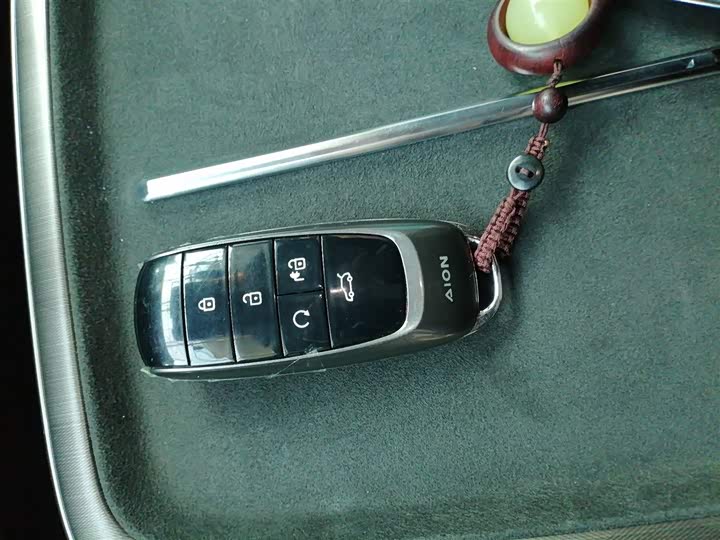 Фото 9 - GAC Aion V