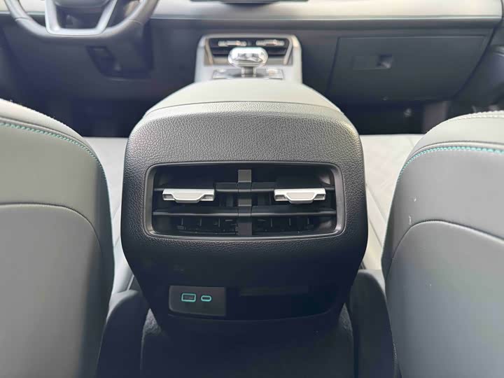 Фото 8 - BYD Qin Plus