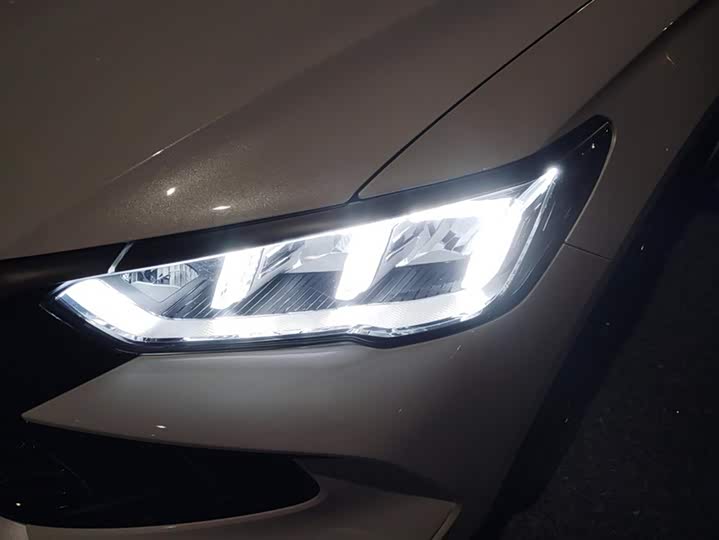 Фото 5 - BYD Song Pro Hybrid