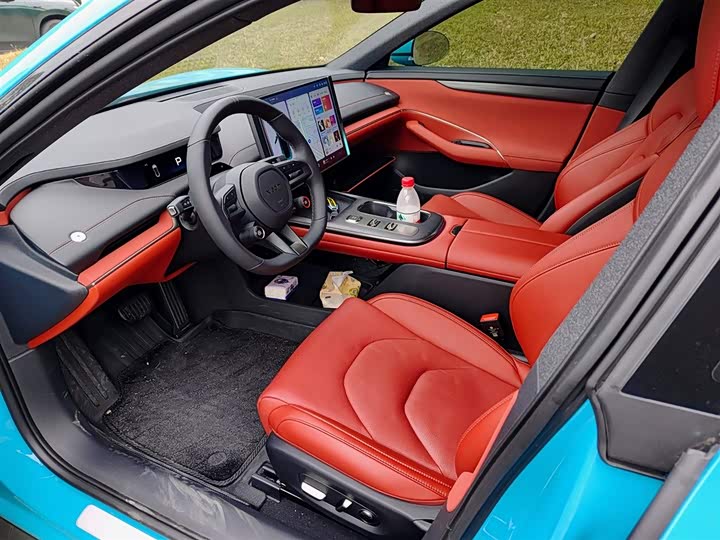 Фото 7 - Xiaomi SU7