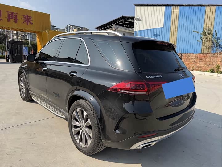 Фото 4 - Mercedes-Benz GLE-Class