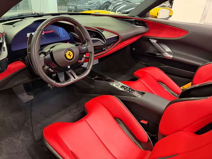 Фото 5 - Ferrari SF90