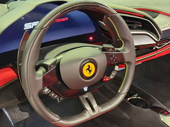 Фото 8 - Ferrari SF90