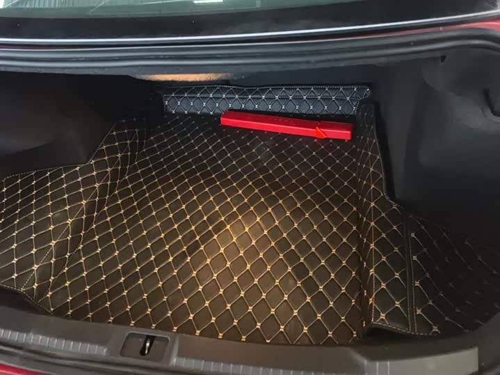 Фото 4 - Roewe RX5