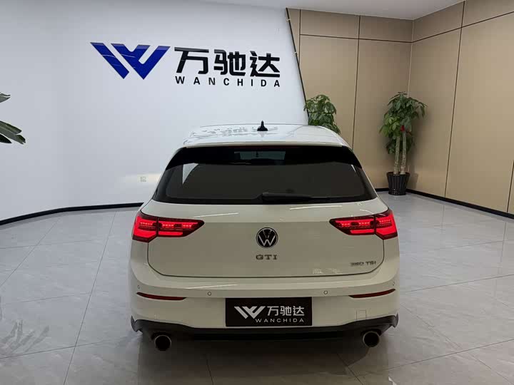 Фото 5 - Volkswagen Golf GTI