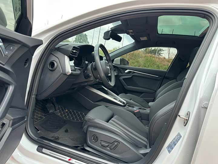 Фото 7 - Audi A3