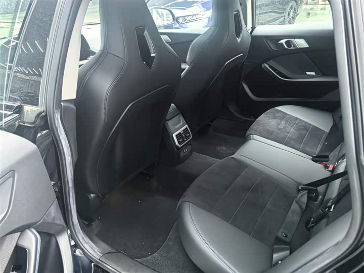 Фото 5 - BMW 2 Series