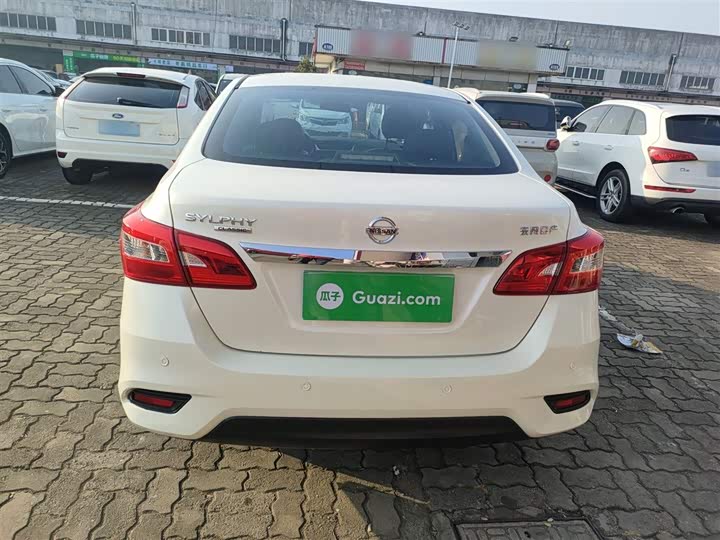 Фото 6 - Nissan Sylphy