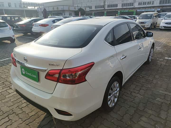 Фото 7 - Nissan Sylphy