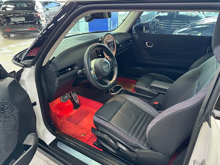 Фото 4 - Mini Mini