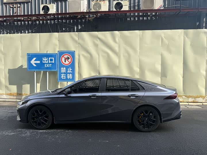 Фото 3 - GAC Trumpchi Empow R