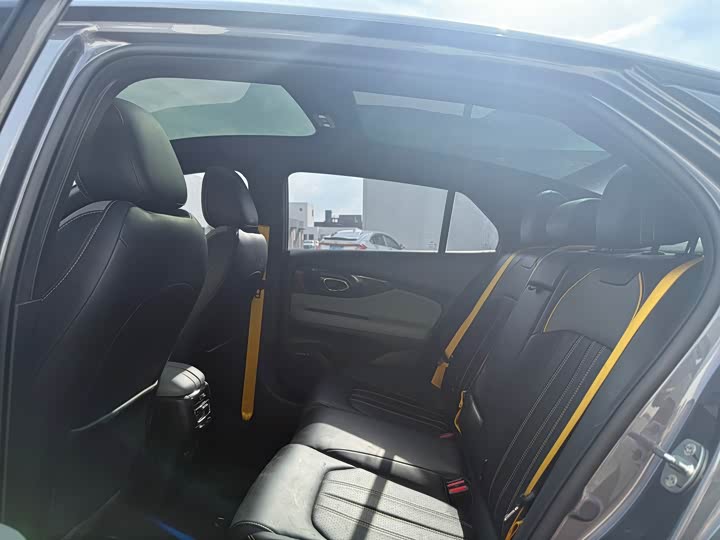 Фото 6 - GAC Trumpchi Empow R