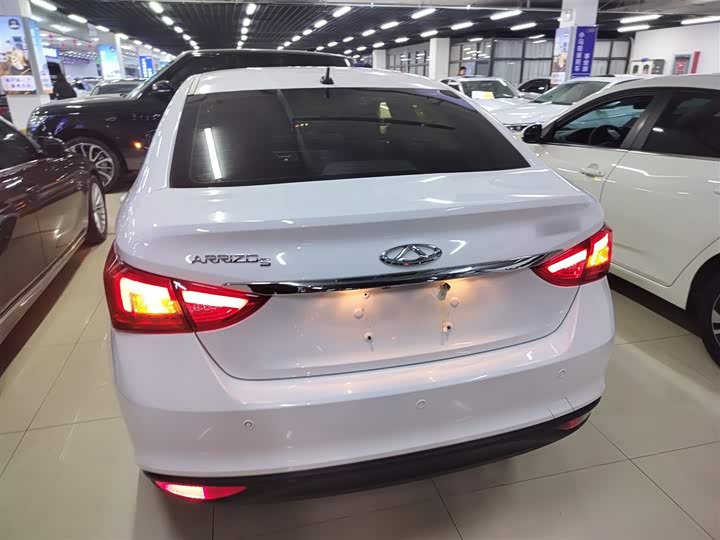 Фото 6 - Chery Arrizo 5