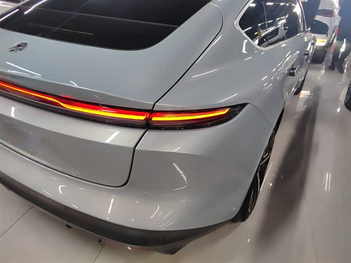 Фото 7 - Nio ET5