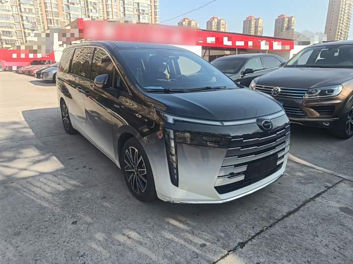 Фото 4 - GAC Trumpchi E8