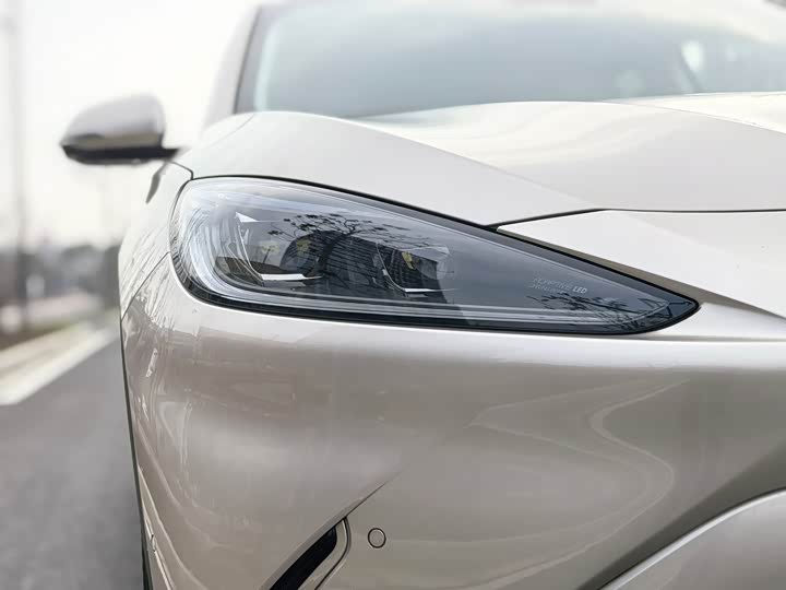 Фото 3 - BAIC Arcfox Alpha S6