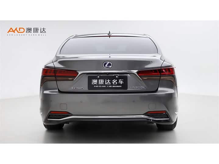 Фото 4 - Lexus LS