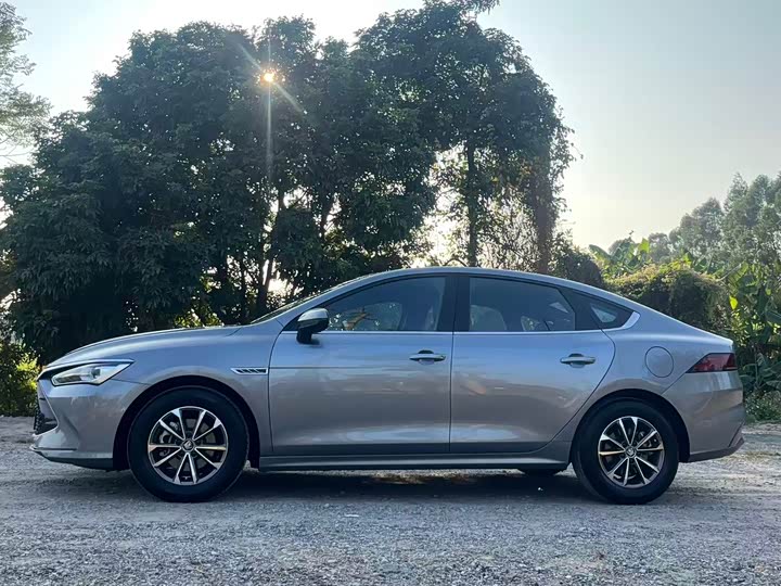 Фото 7 - BYD Qin Plus