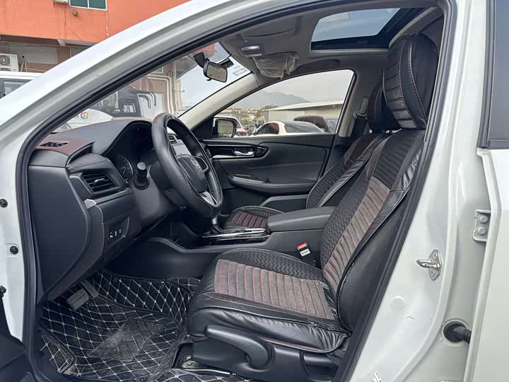 Фото 4 - Honda Envix