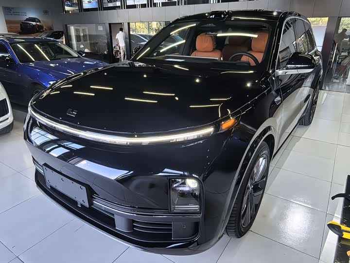 Фото 2 - LiXiang L9