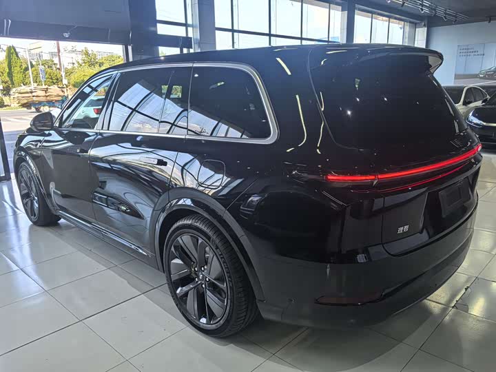 Фото 7 - LiXiang L9