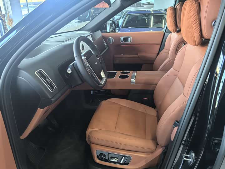 Фото 9 - LiXiang L9