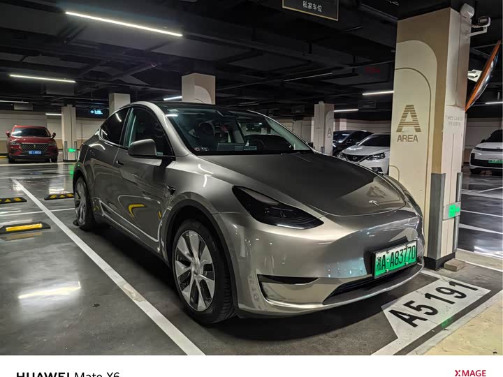 Фото 3 - Tesla Model Y