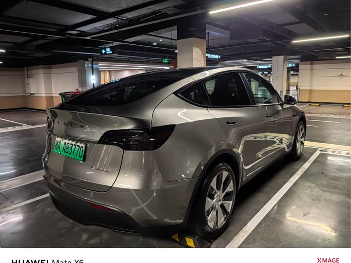 Фото 4 - Tesla Model Y