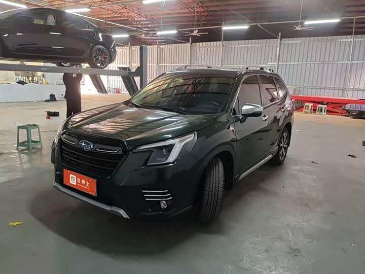 Фото 1 - Subaru Forester