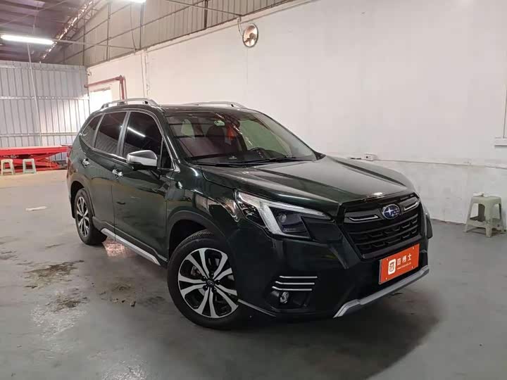 Фото 2 - Subaru Forester