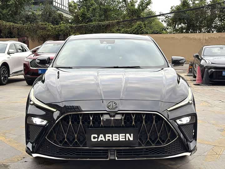 Фото 2 - MG Motor 5 Scorpio