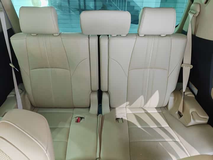 Фото 6 - Toyota Alphard