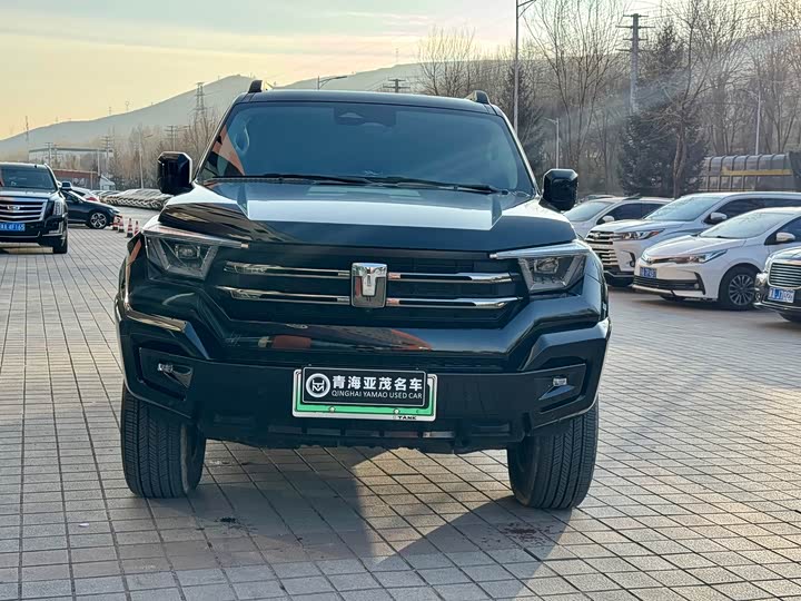 Фото 2 - Tank 400 Hybrid