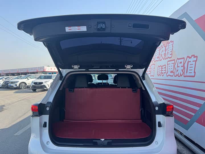 Фото 6 - Toyota Highlander