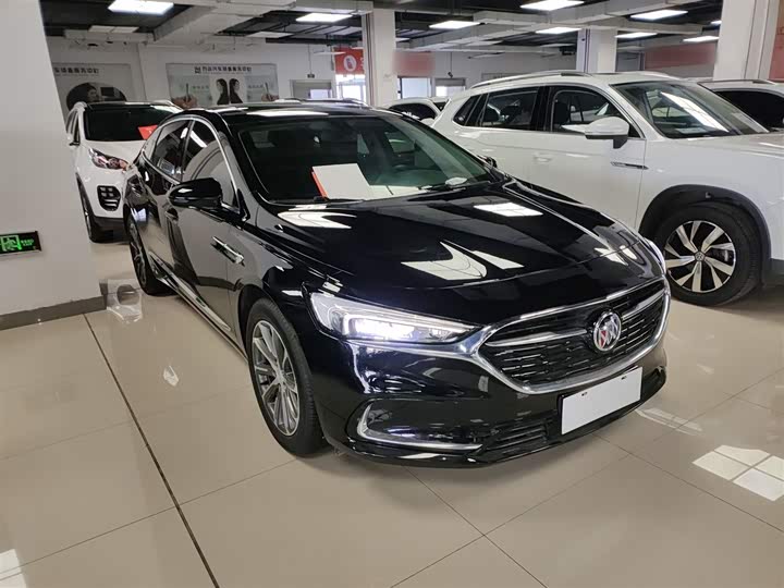 Фото 4 - Buick LaCrosse