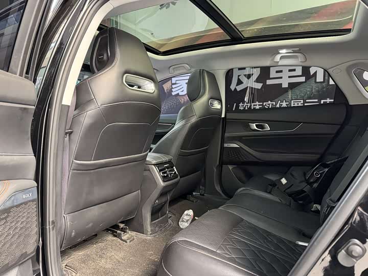 Фото 9 - Changan UNI-K