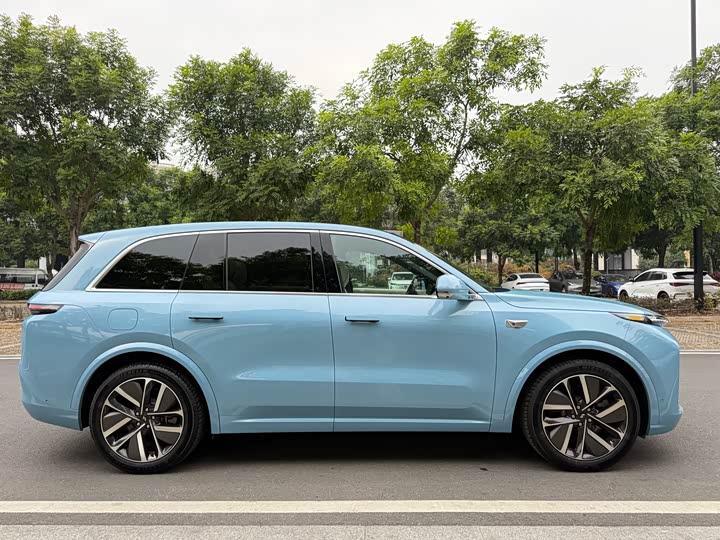 Фото 5 - LiXiang L8