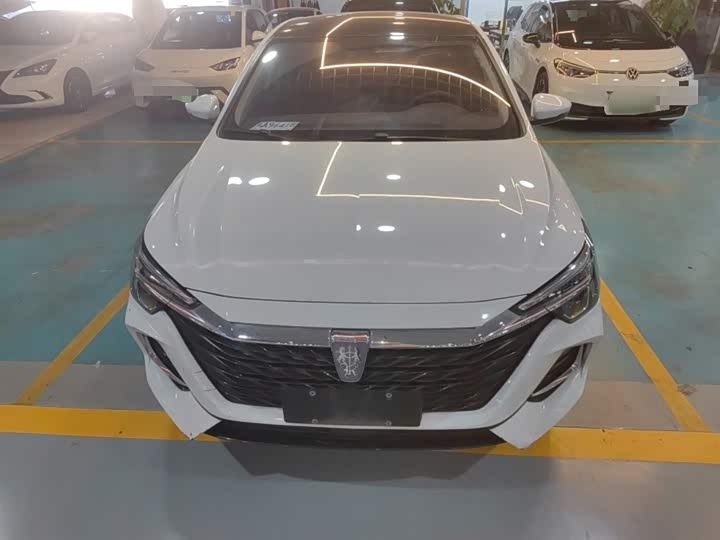 Фото 3 - Roewe i6 Max EV
