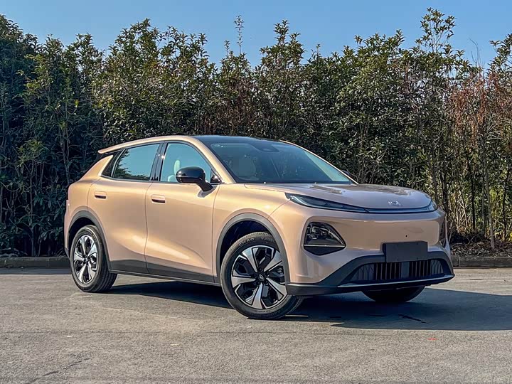 Фото 3 - Changan Qiyuan (Nevo) Q05