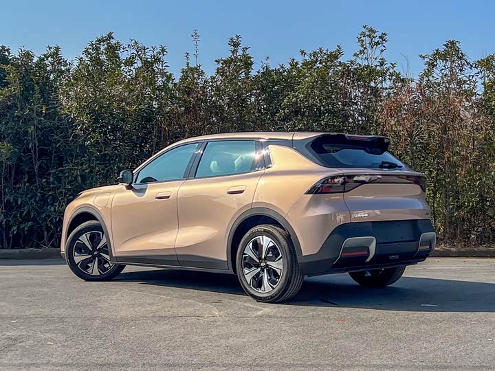 Фото 6 - Changan Qiyuan (Nevo) Q05