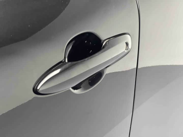 Фото 8 - Toyota Frontlander