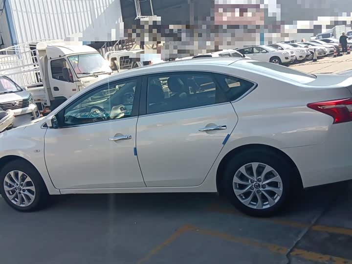 Фото 5 - Nissan Sylphy