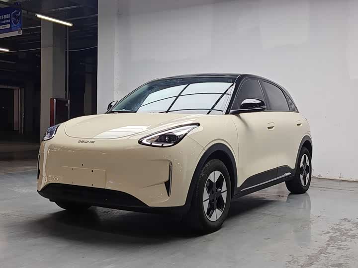 Фото 2 - Geely Galaxy Geome