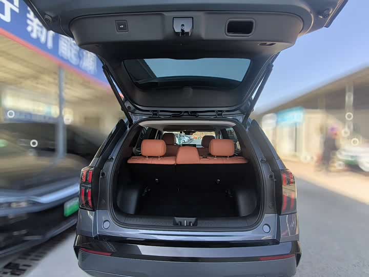 Фото 7 - GAC Aion V