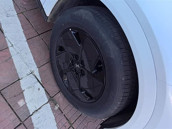 Фото 6 - XPeng G6